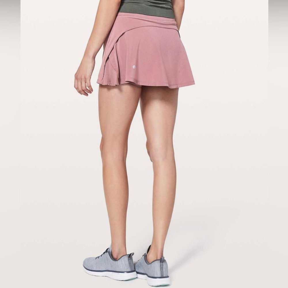 Lululemon Dusty Rose Mini Skirt w/Pleats